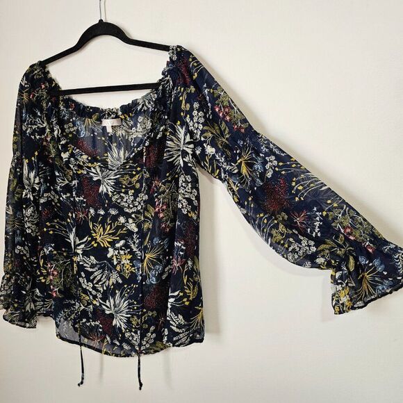 EUC LIKE NEW WAYF FLORAL SPLIT V NECK SHEER LONGSLEEVES TOP SIZE LARGE - Picture 1 of 16